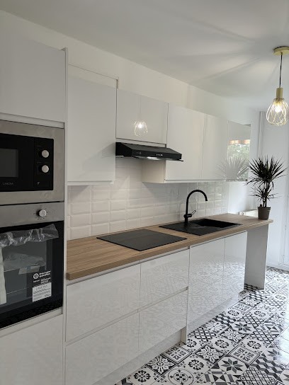 Beekolor - Rénovation Intérieure & Extérieure Lyon, Artisan en Travaux Généraux et Rénovation à Lentilly