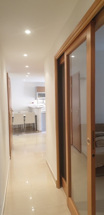 Combès Bâtiment, Artisan en Travaux Généraux et Rénovation à Villefranche-sur-Mer