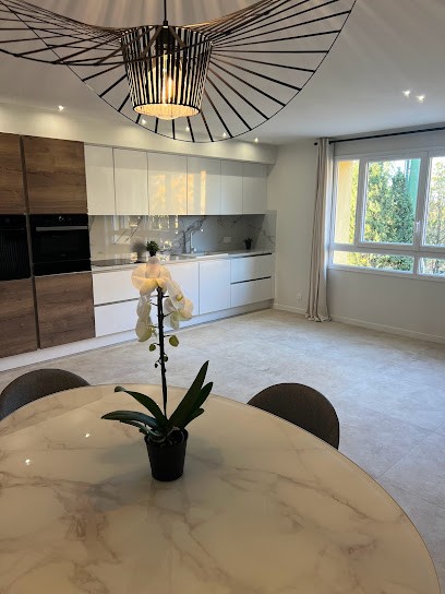 EM CONCEPT, Artisan en Travaux Généraux et Rénovation à Salon-de-Provence