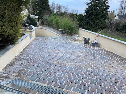 INTERACTION, Artisan en Travaux Généraux et Rénovation à Rueil-Malmaison